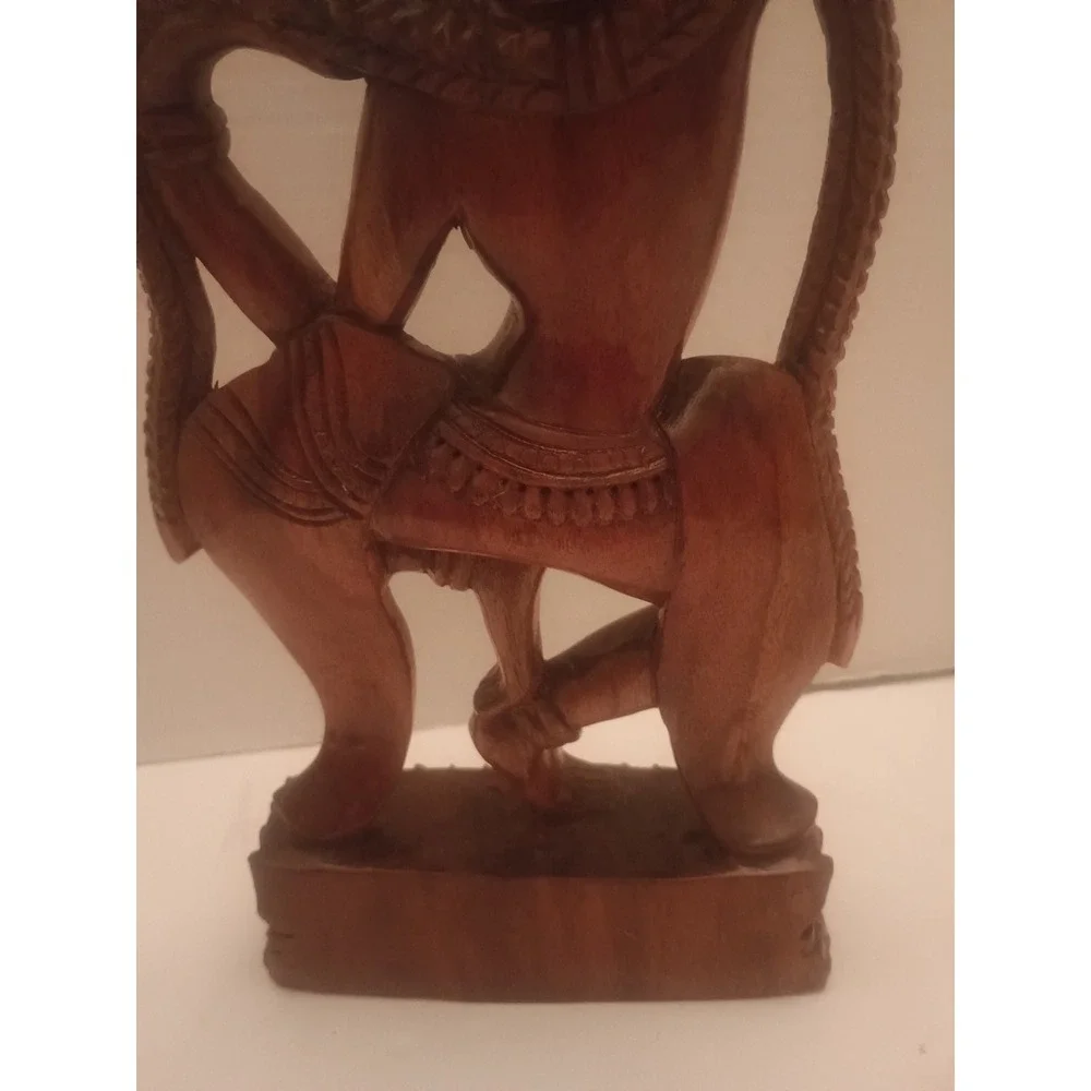 Wooden Ships touch artistry